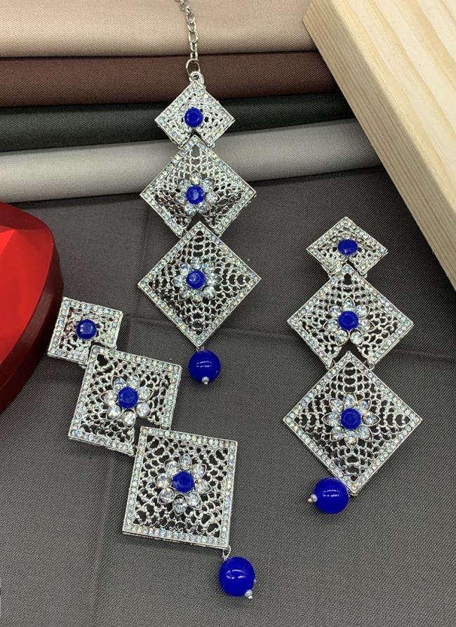 Royal Blue Trible Long Dangle Earrings With Maang Tikka